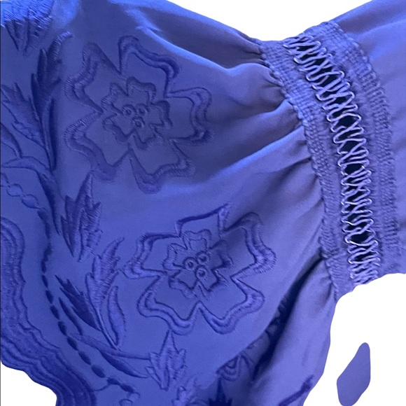 Beautiful rich purple top with embroidered detailing. - Picture 7 of 14